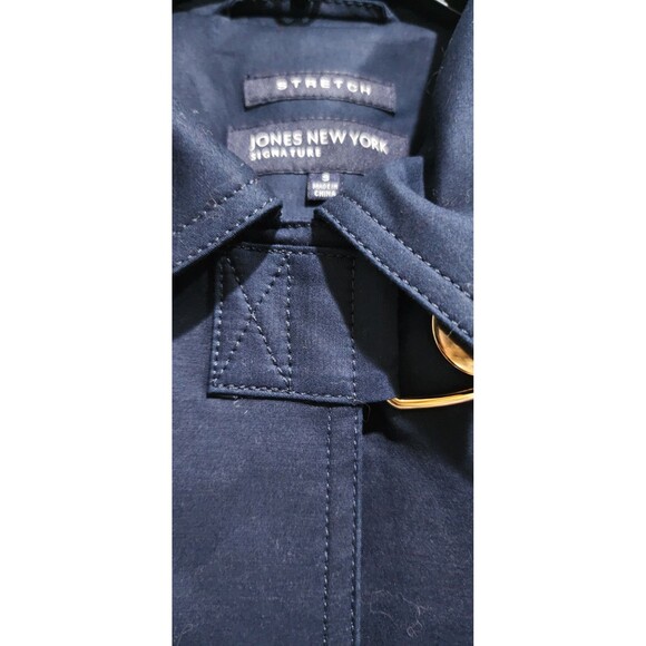 Jones New York Signature Swing Coat Womens S Navy Blue Stretch Pockets Snap EUC - Picture 10 of 15